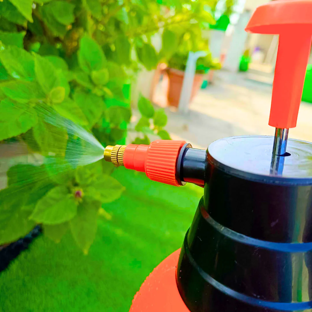 High Pressure Garden Spray Pump 2 Liter For Home Gardening - Image 6